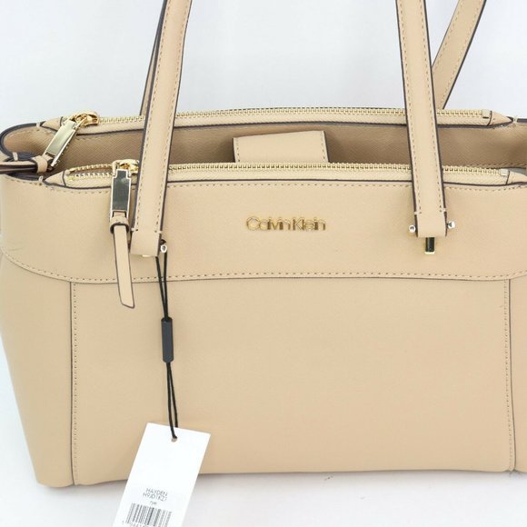 Calvin Klein Hayden Saffiano Leather Triple Compar - Picture 2 of 9